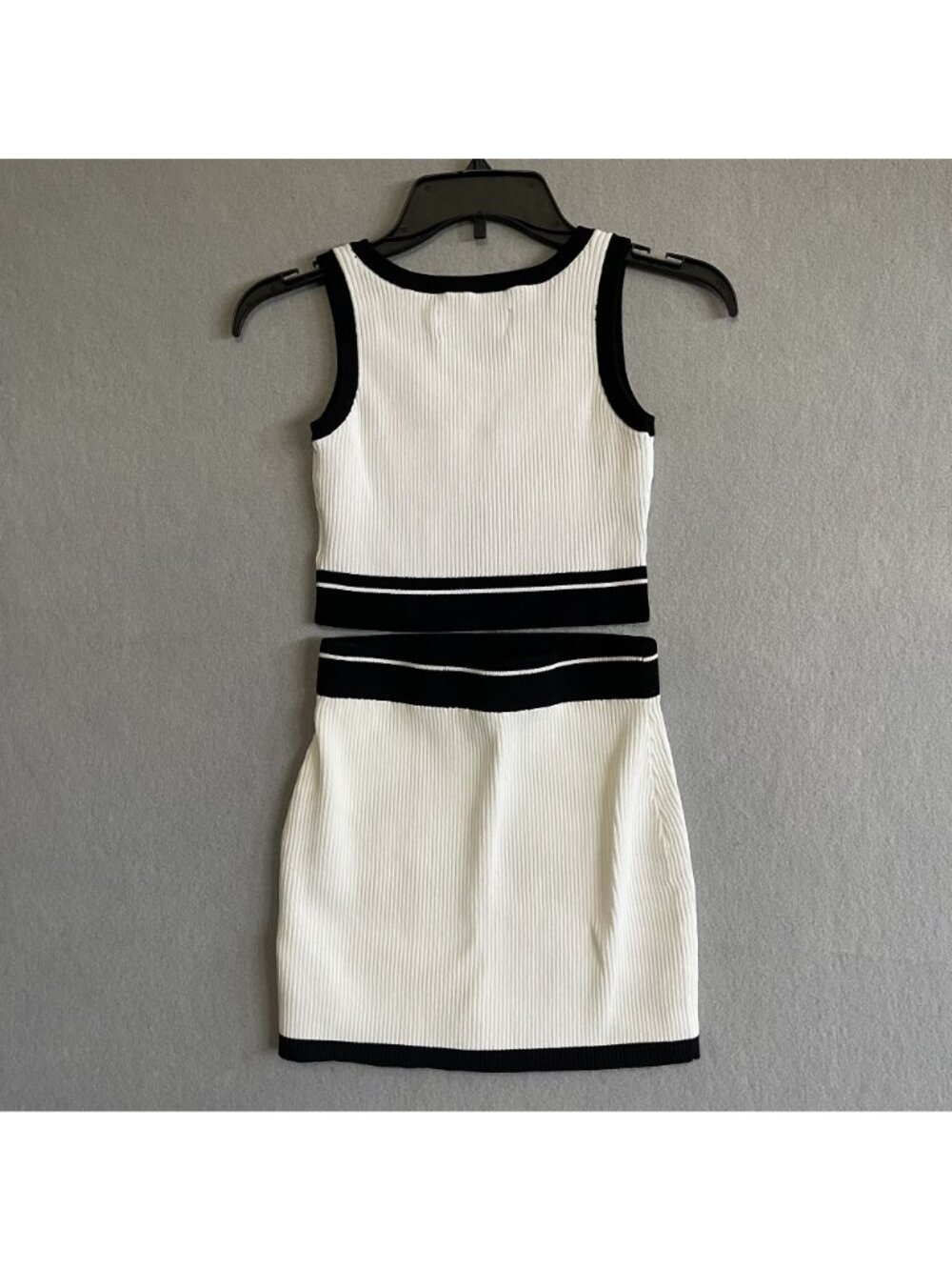 SMFK White Black Ribbed Knit 2 Piece Crop Top Mini Skirt Set Cross Embroidery S - Picture 6 of 10
